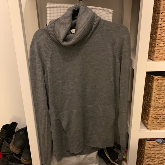 lululemon turtleneck sweater